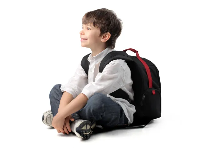 Uczeń musi mieć mocne plecy! Domowe sposoby na ich wzmocnienie