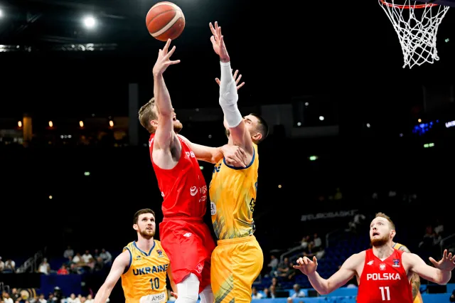 Polscy koszykarze pokonali Ukrainę i awansowali do ćwierćfinału ME!