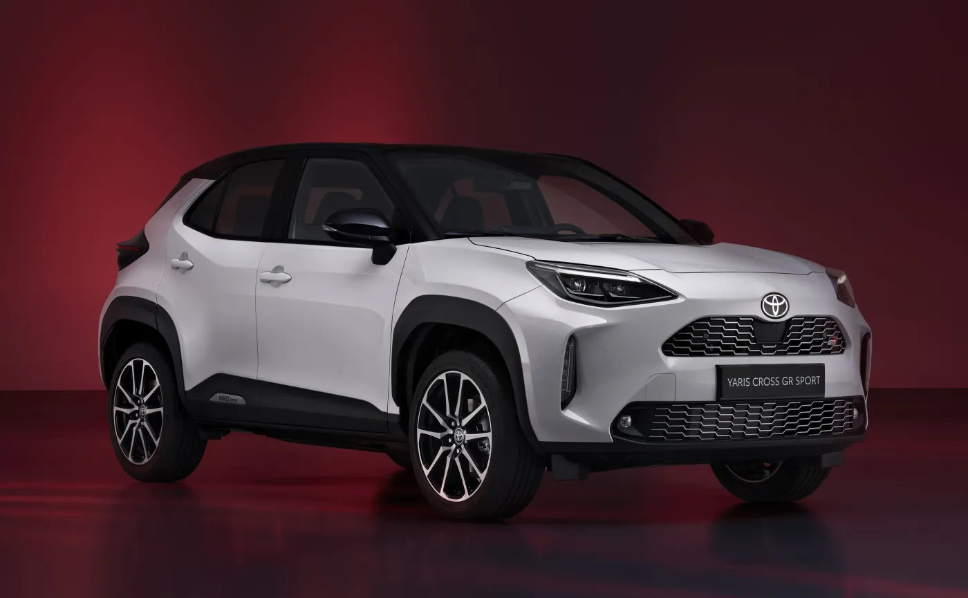 toyota-yaris-cross-gr-sport-37572583.jpg