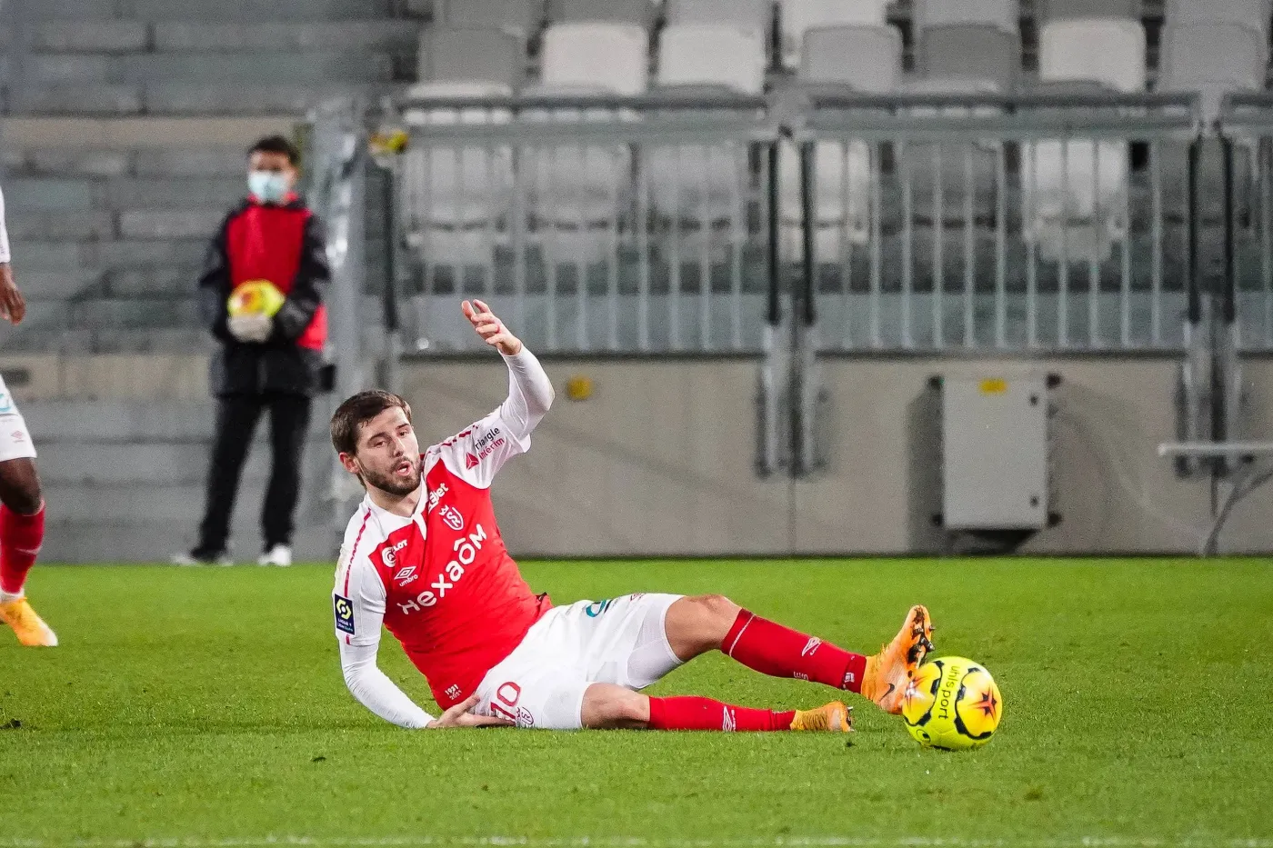 Piłkarz Reims - Arber Zeneli