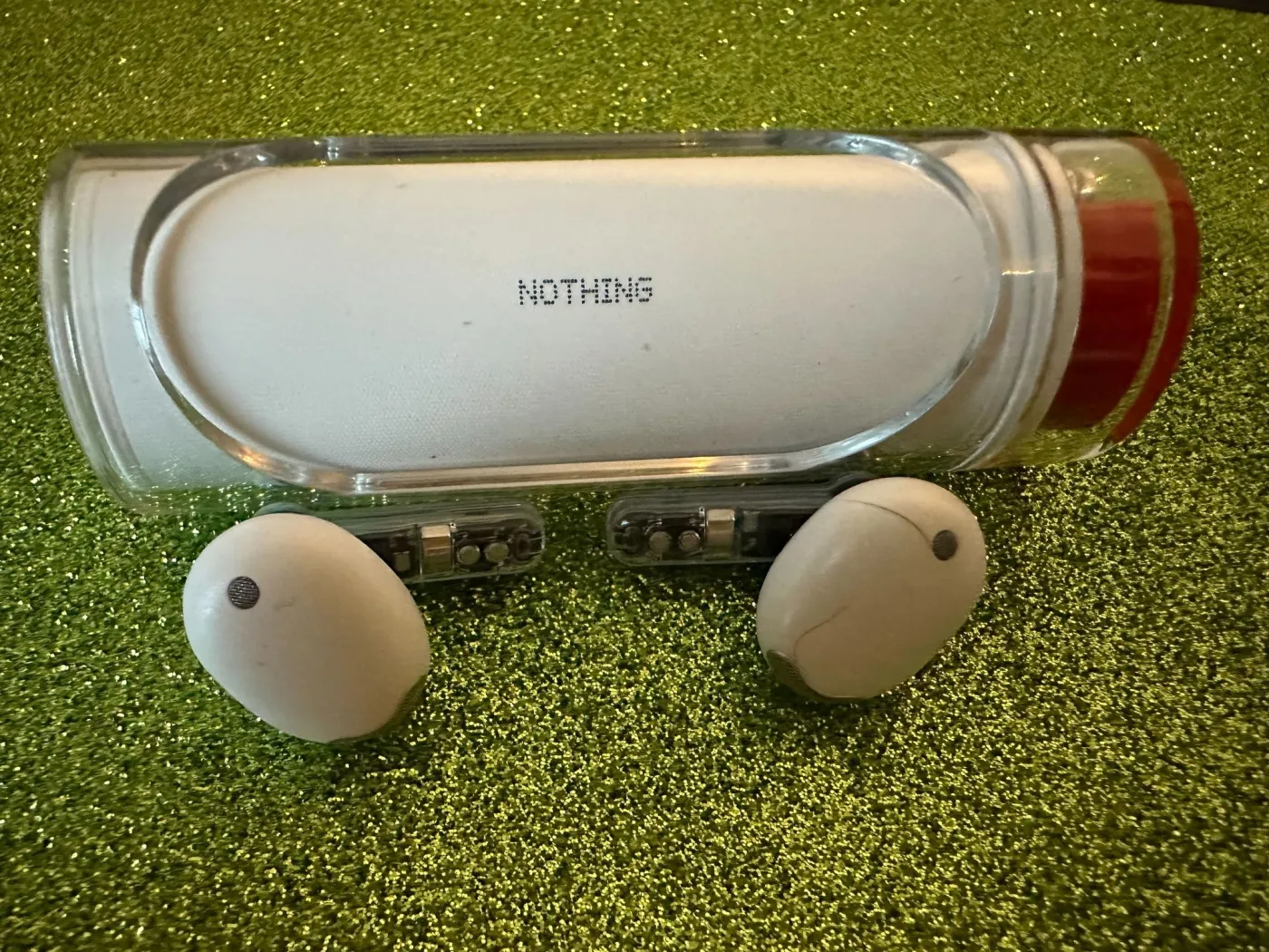 Nothing Ear (Stick) słuchawki, które wyglądają świetnie, ale... [RECENZJA]