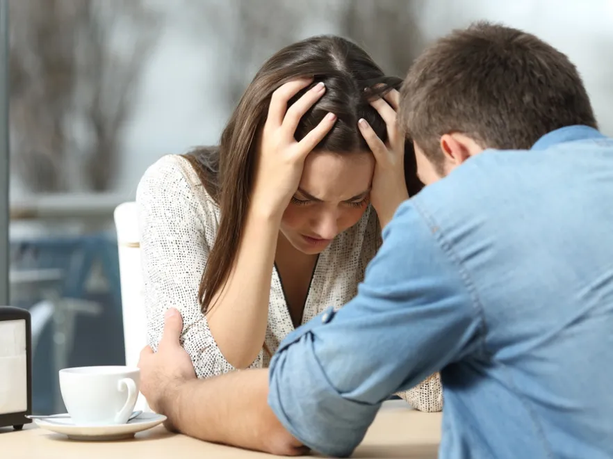 Sprawy osobiste na drugim planie! BADANIE pokazało, czym najbardziej martwią się teraz Polki i Polacy