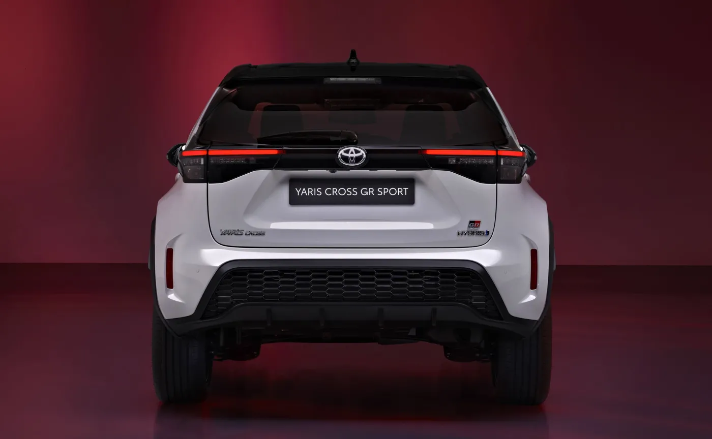 toyota-yaris-cross-gr-sport-37572550.jpg
