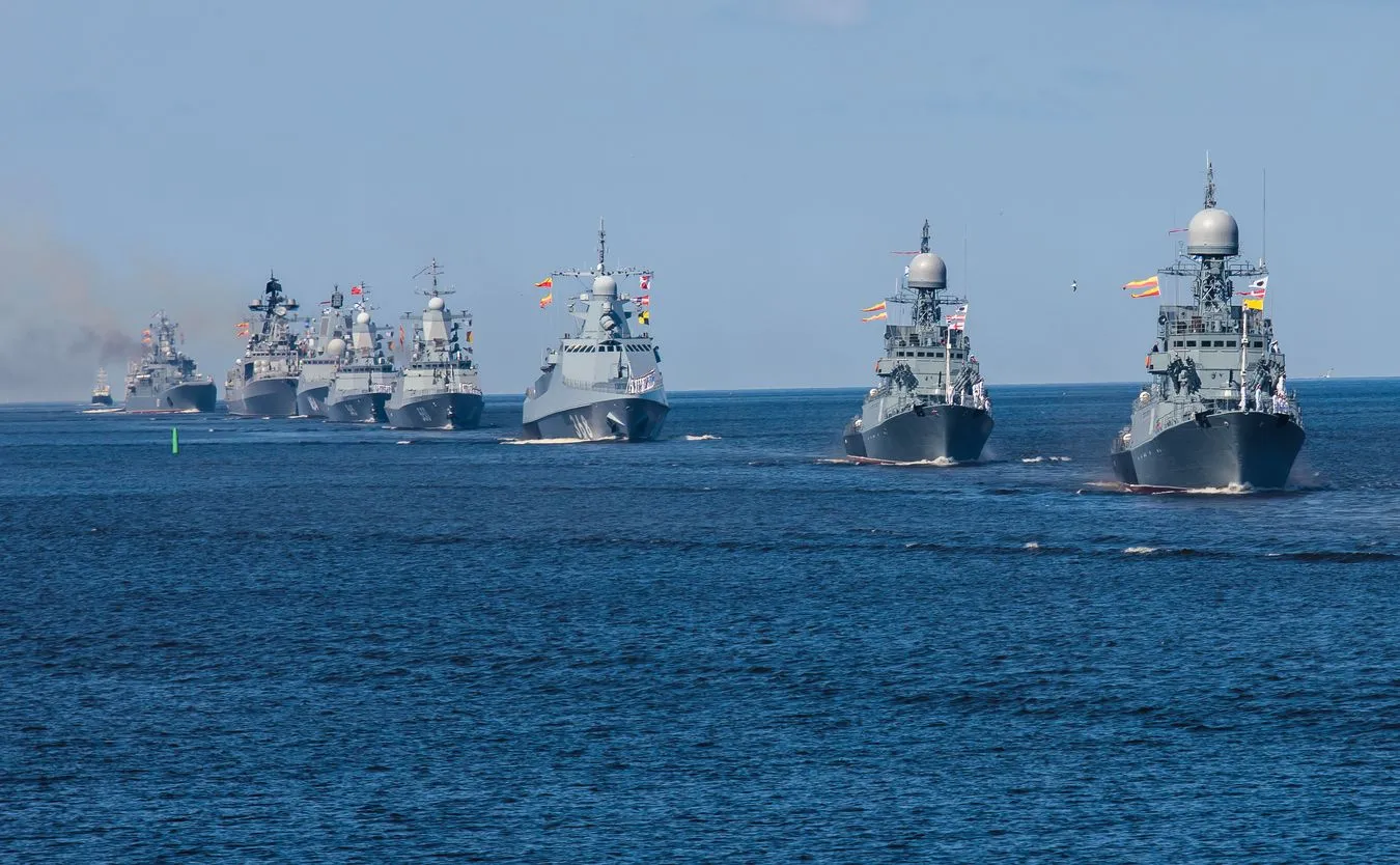 Rosja podwoiła liczbę statków na Morzu Czarnym. "Może to wskazywać na jedno"