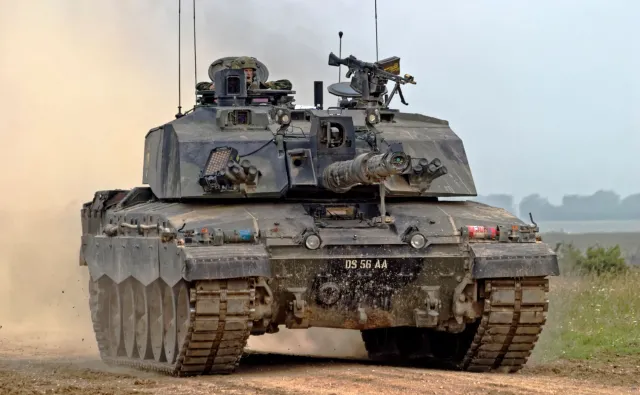 Czołgi Challenger 2 to nie wszystko. Oto co Wielka Brytania przekaże Ukrainie