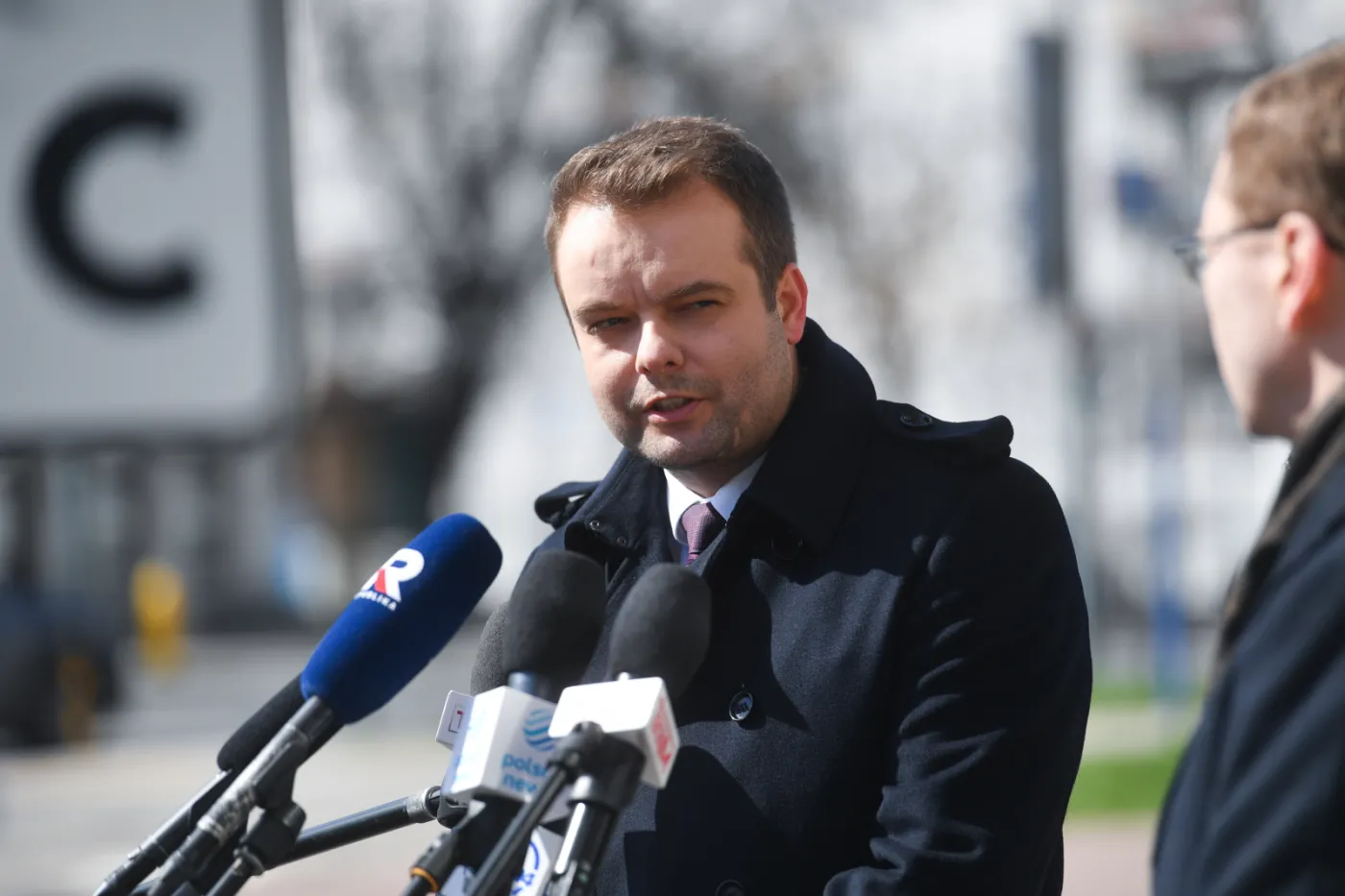 "Mówią, jak mamy żyć, jak się ubierać, co jeść". PiS: PO chce zabrać Polakom wolność