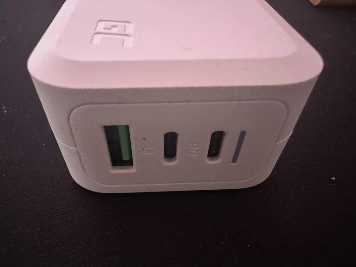 ladowarka-greencell-gan-65w-37786963.jpg
