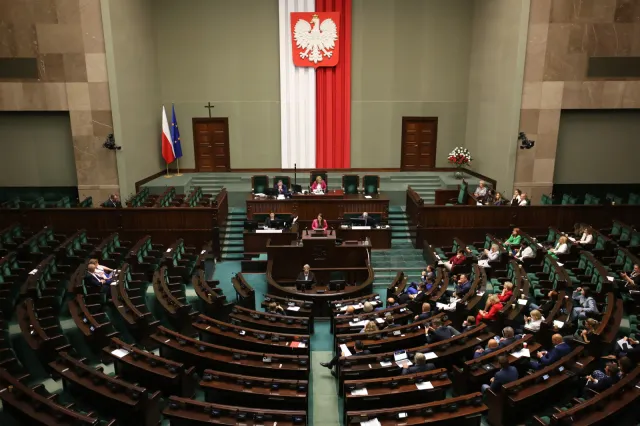 "Lex Tusk". PiS zgłasza poprawkę do projektu prezydenta