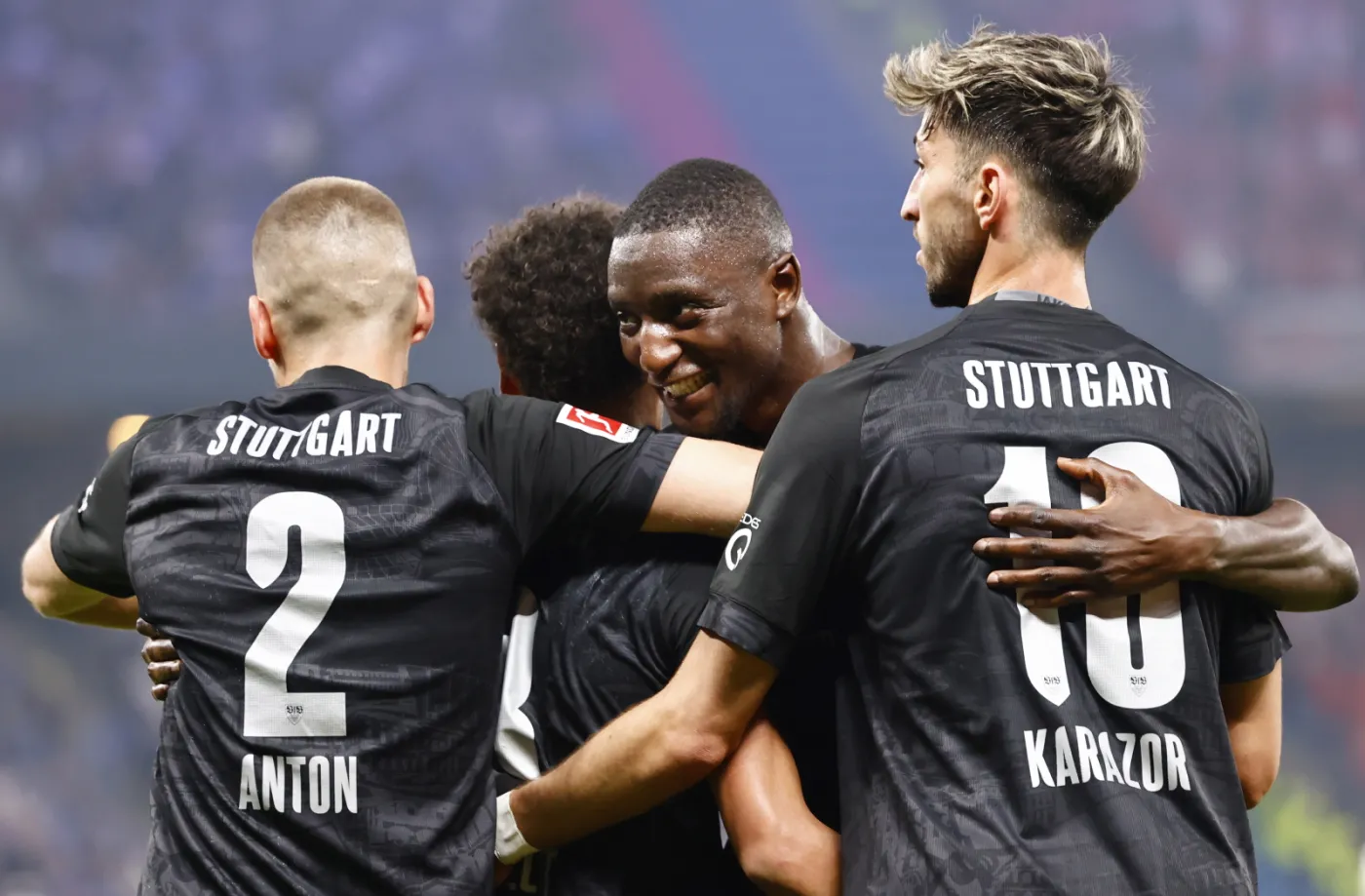 Piłkarze VfB Stuttgart ponownie pokonali HSV i utrzymali się w Bundeslidze