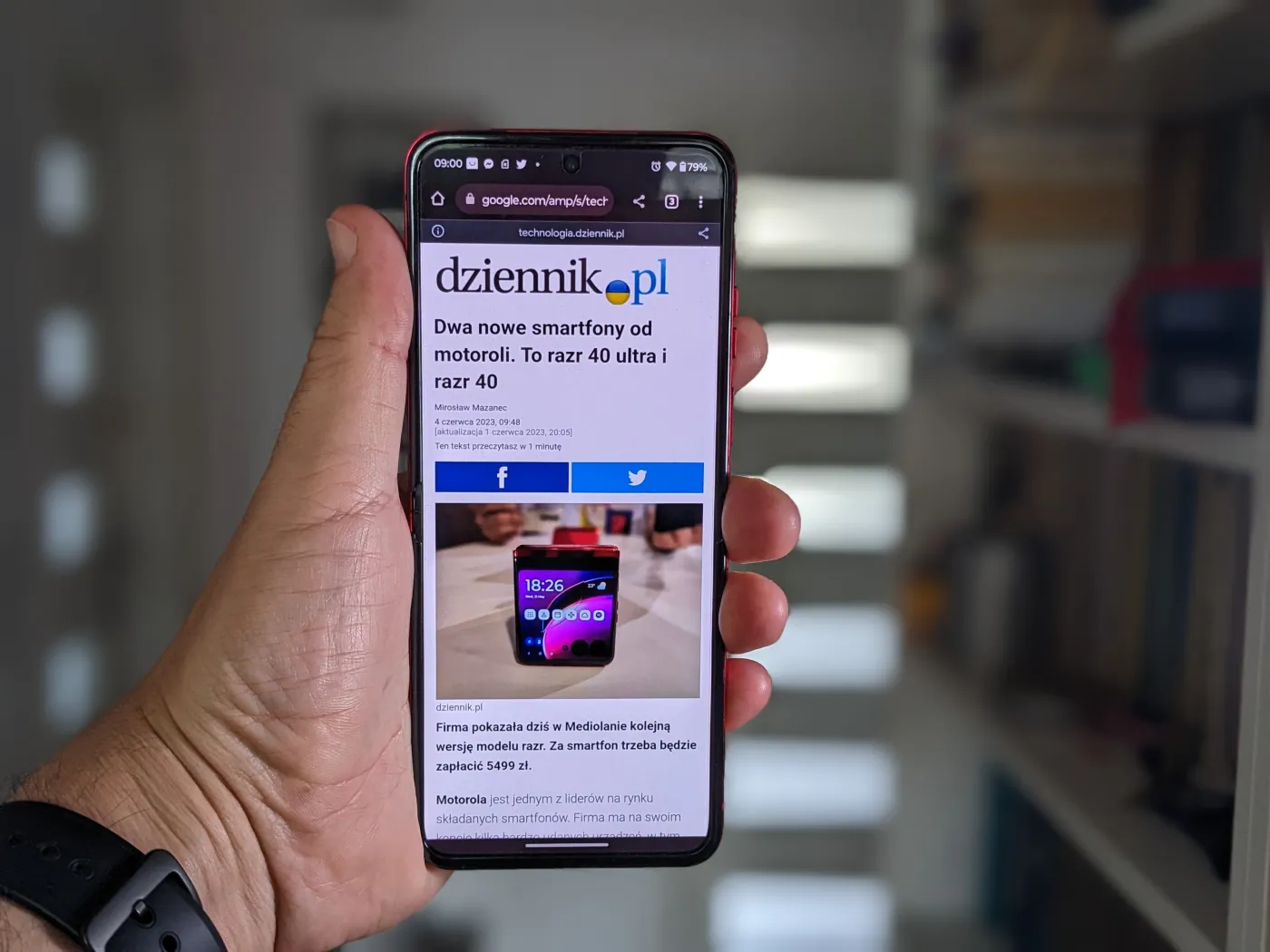 motorola-moto-razr-40-ultra-37844363.jpg