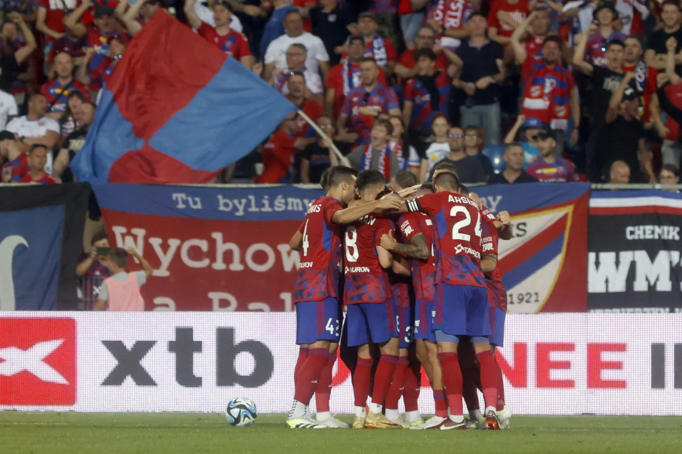 Piłkarska LM. Raków skromnie pokonał Florę