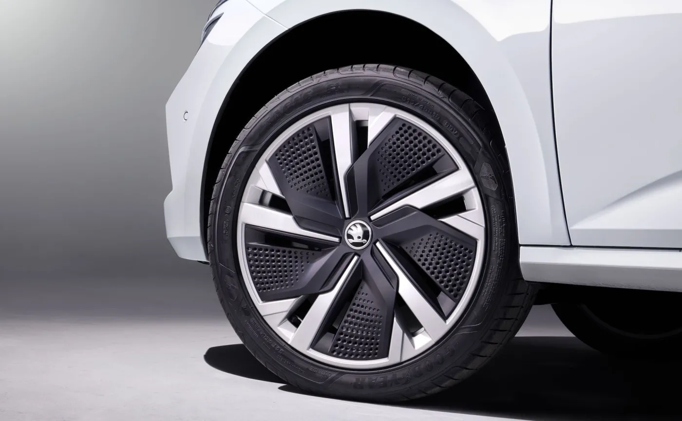 skoda-kamiq-po-face-liftingu-37877706.jpg