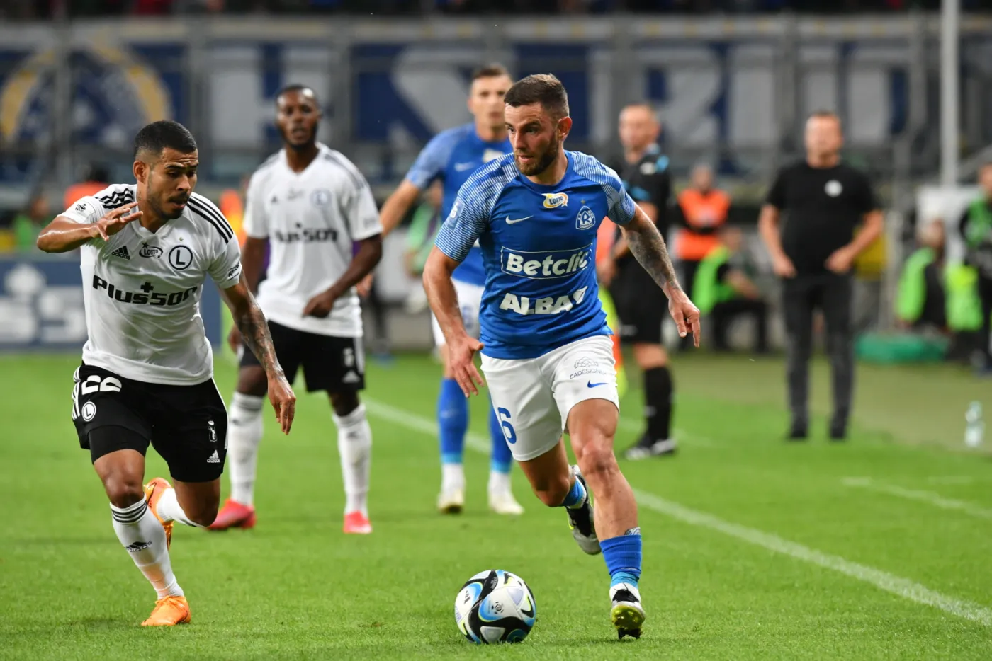 Legia nie zawiodła. Trzy punkty zostają w Warszawie [WIDEO]