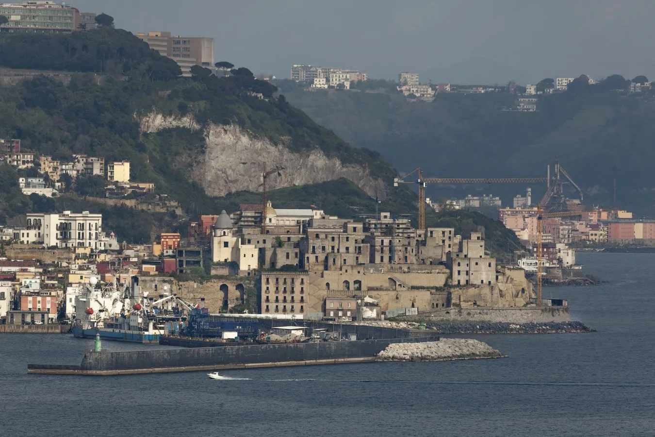 Najniebezpieczniejszy superwulkan Europy się przebudza. "Ludzie ze strachu wyszli na ulice"