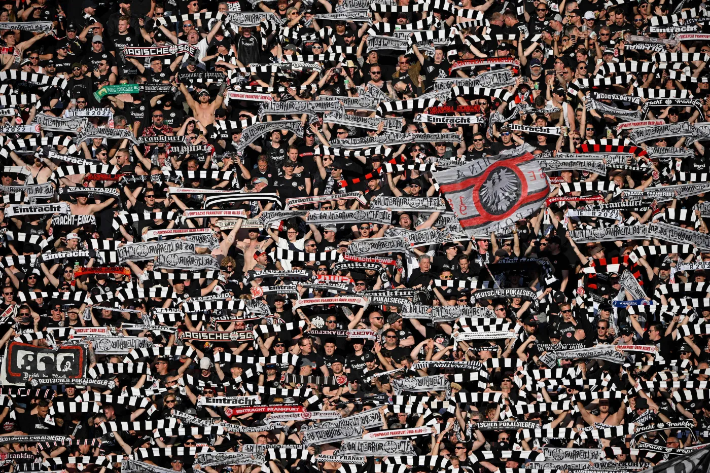 Kibice Eintrachtu Frankfurt