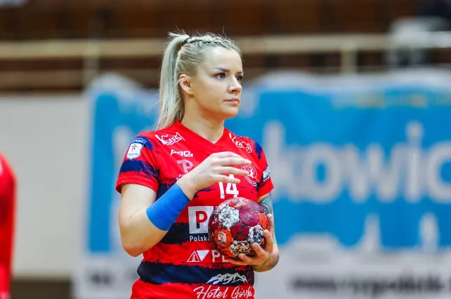 Piłka ręczna to brutalny sport, ale to nie odstrasza od niego kobiet