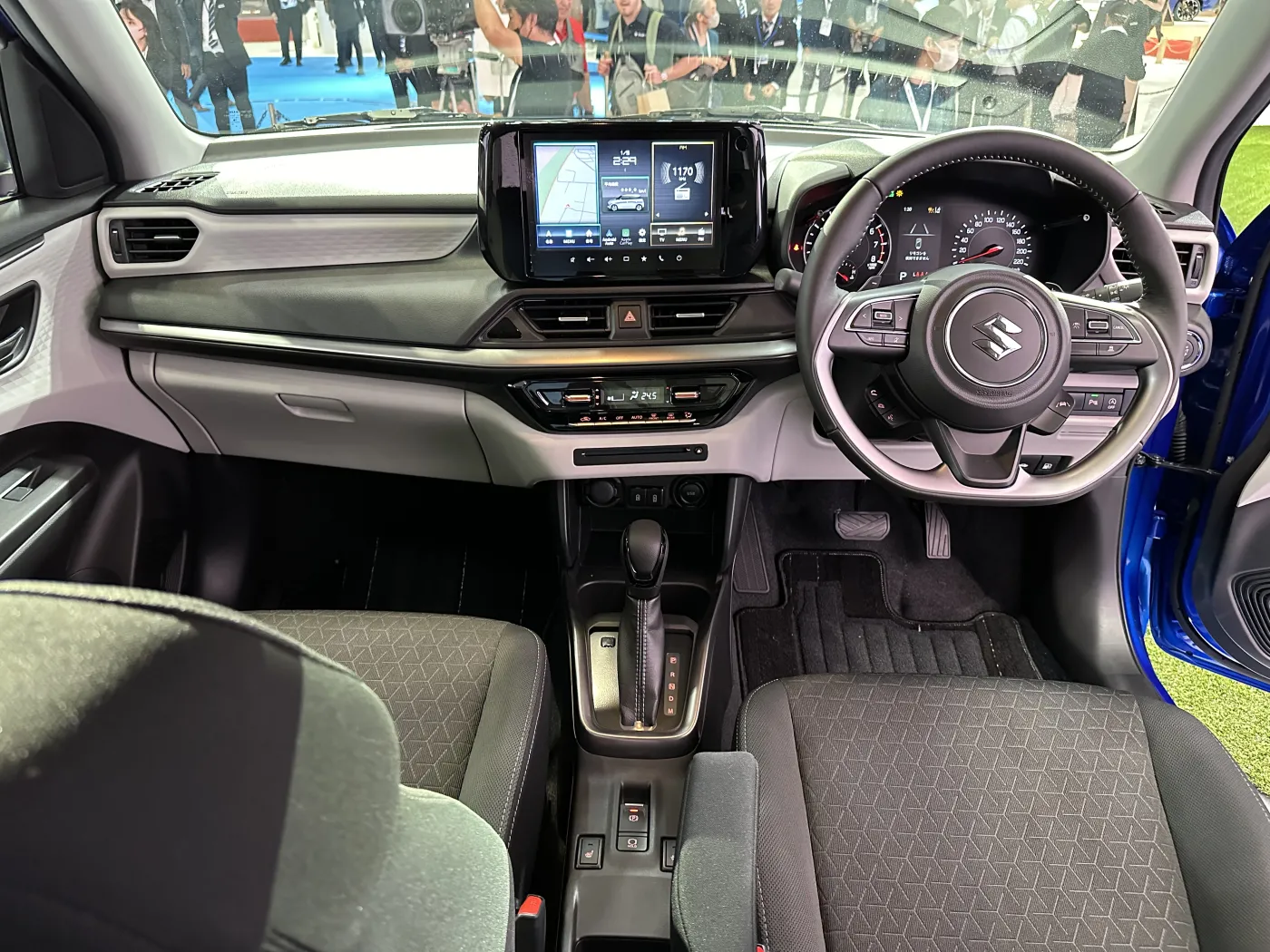 suzuki-swift-nowej-generacji-37966717.jpg