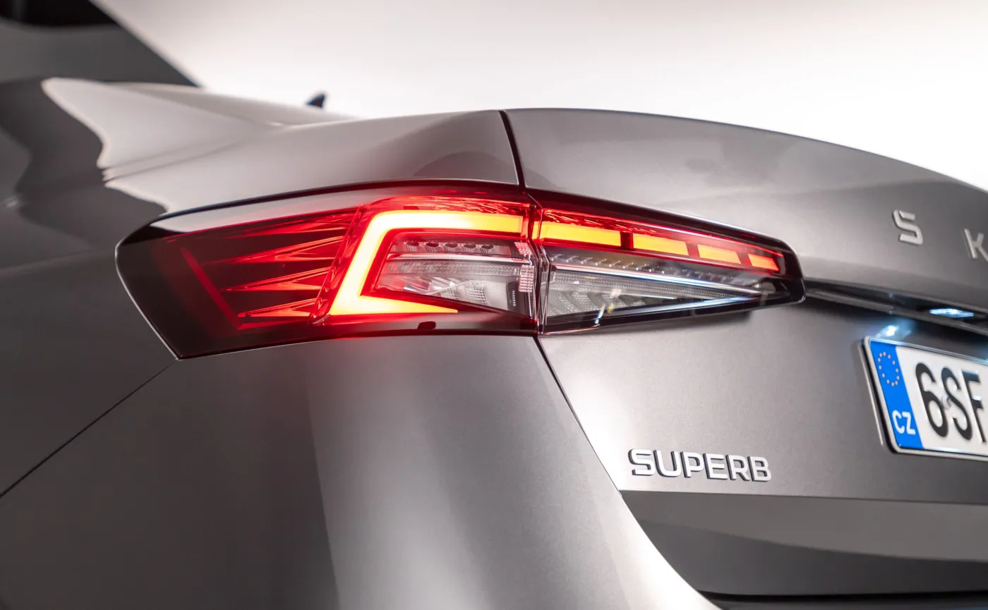 skoda-superb-nowej-generacji-37974170.jpg
