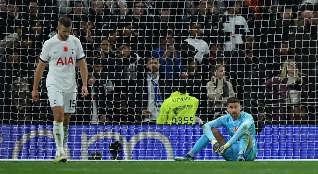 VAR w roli głównej w derbach Londynu. Pierwsza porażka Tottenhamu