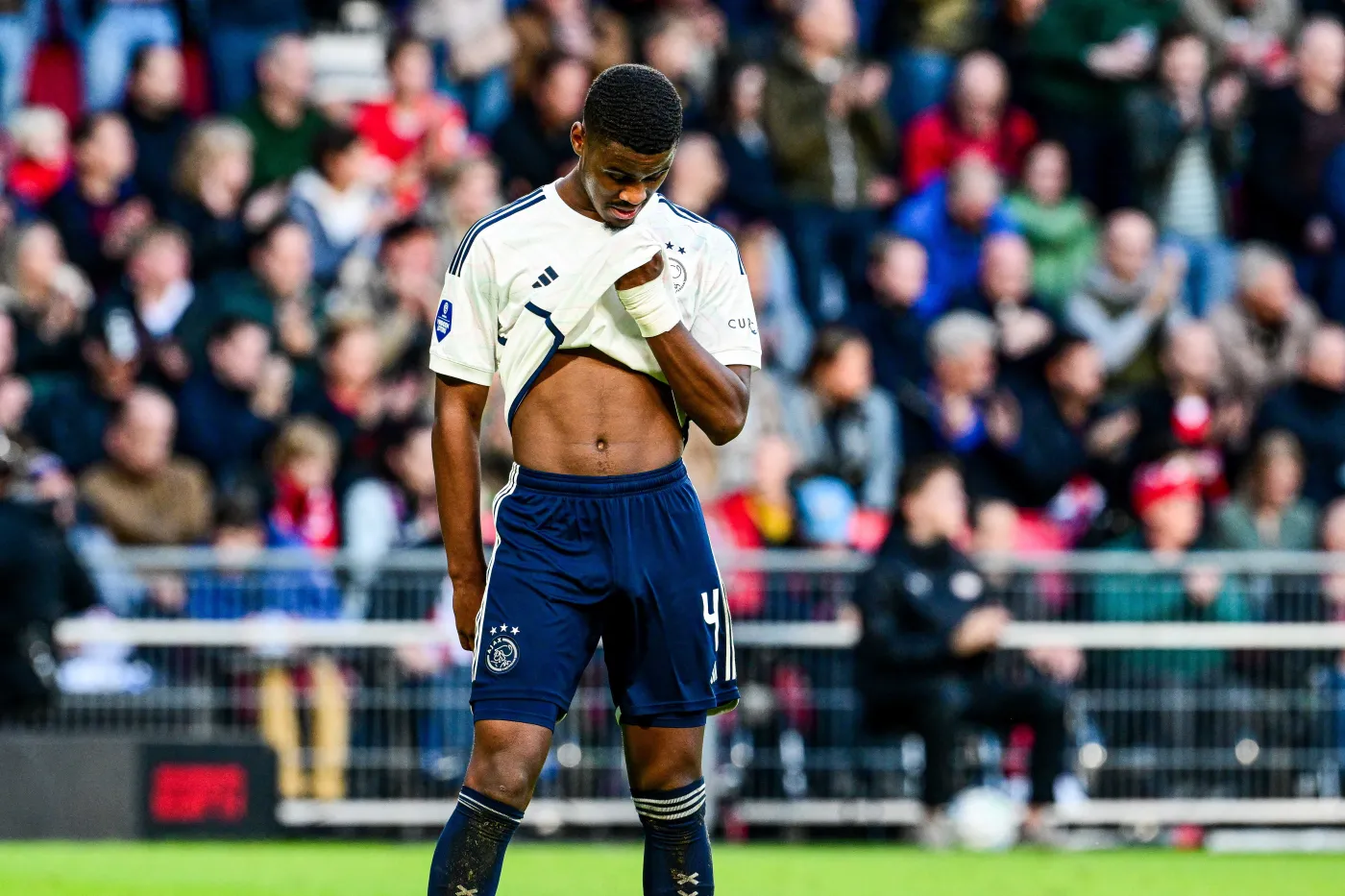 Kryzys dopadł Ajax, Lyon i Basel. Piłkarscy giganci szorują po dnie