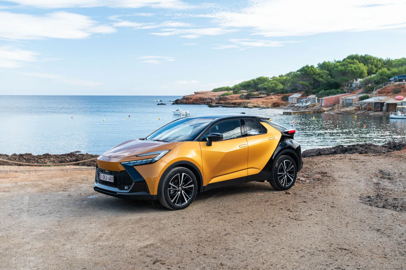 toyota-chr-drugiej-generacji-37991425.jpg