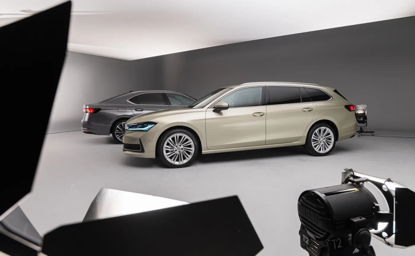 Nowa Skoda Superb na rynku. Cena? Ma świetny styl i rekordowy bagażnik