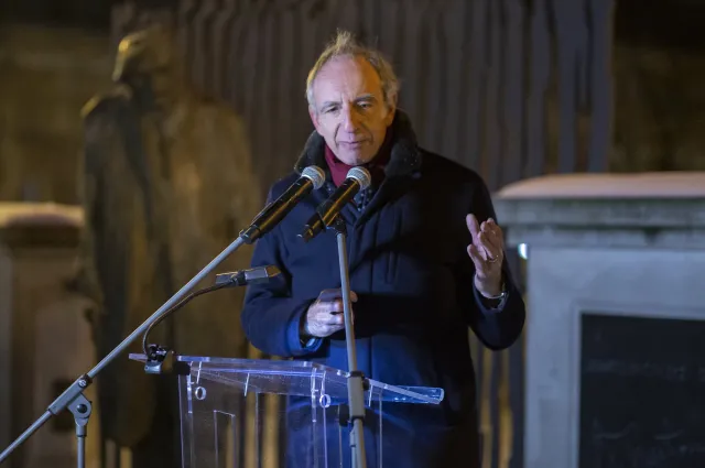 Władysław Teofil Bartoszewski: Ze zbrodniarzami się nie witam