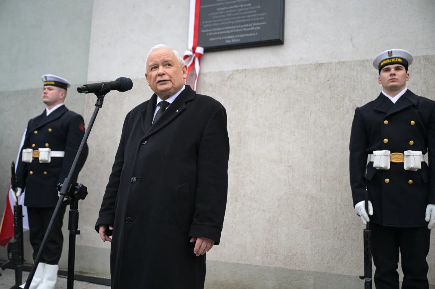 Jarosław Kaczyński wraca do 10 kwietnia, mówi o bracie. "To dlatego zginął"