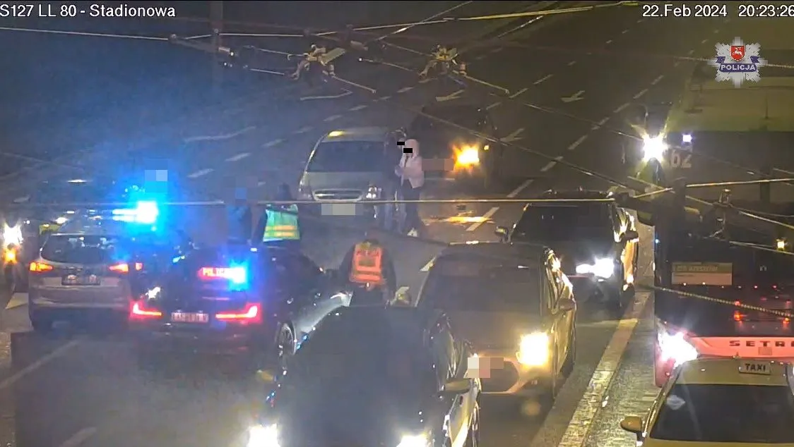 Pobili strażnika miejskiego. Bo zwrócił im uwagę