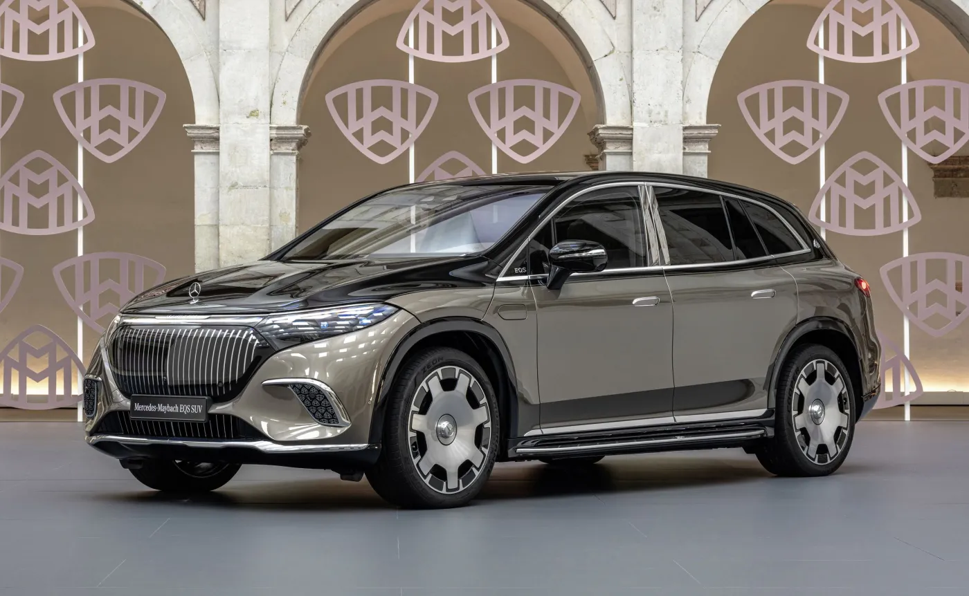mercedesmaybach-eqs-680-suv-37775517.jpg