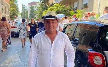 Robert Makłowicz pokazał, jak Polacy głosowali w Chorwacji: Szaleństwo, kolejka na 6 godzin