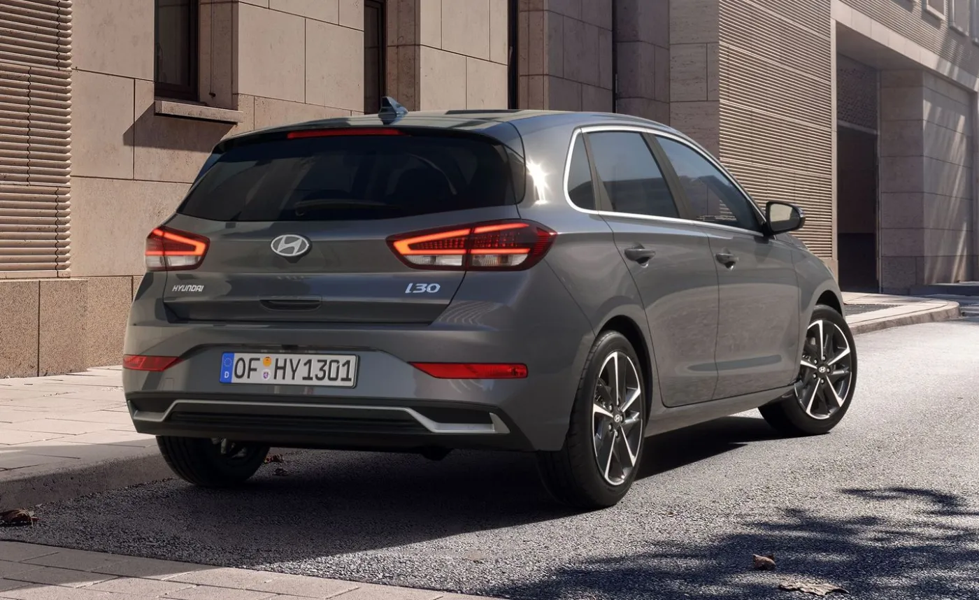nowy-hyundai-i30-hatchback-38145485.jpg