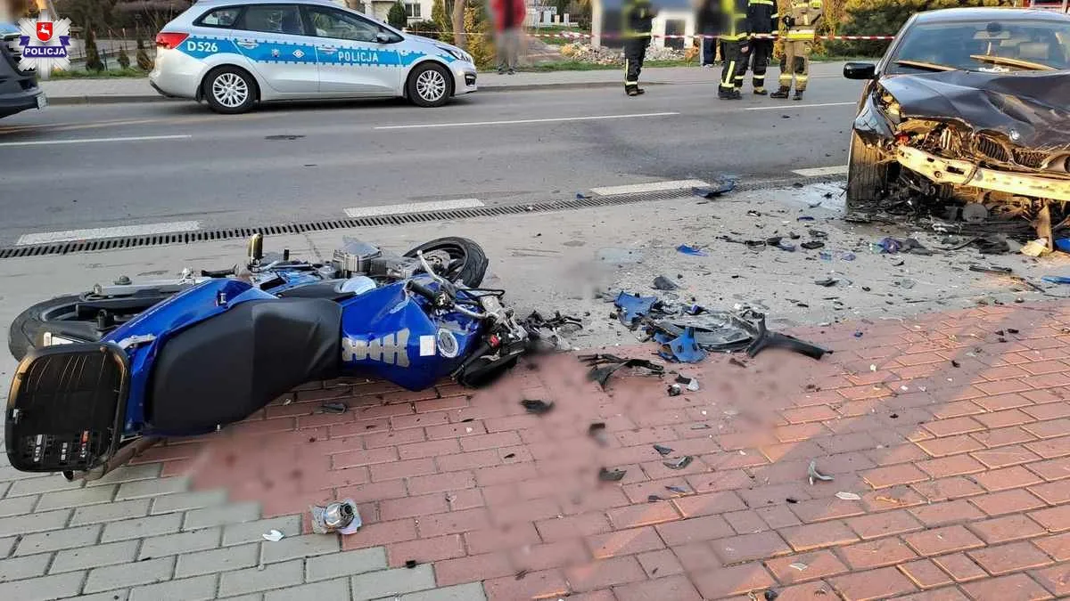 Śmiertelne zderzenie BMW z motocyklem. Nie żyje policjant