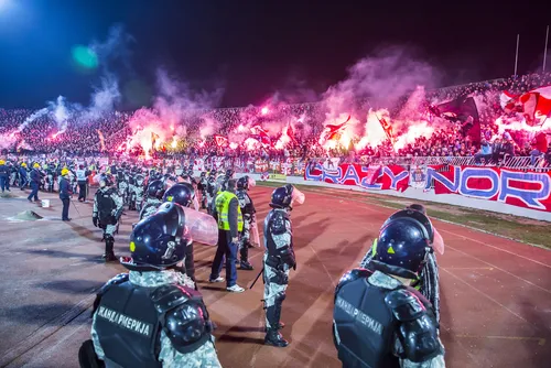 Zagrają w Lidze Mistrzów. Pod ich stadionem stoi czołg z symbolem rosyjskiej agresji na Ukrainę