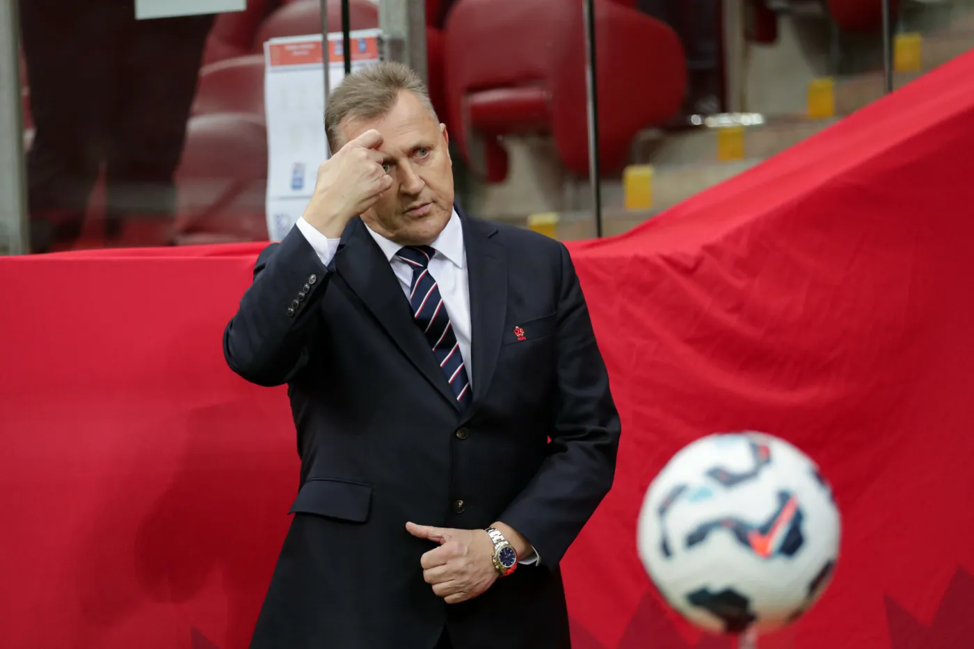 PZPN pójdzie na zwarcie z rządem Tuska. Polsce będzie grozić wykluczenie z rozgrywek FIFA i UEFA