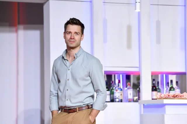 Dagmar w "Przyjaciółkach", Mario w "Na dobre i na złe". Marcin Korcz zdradza komu zawdzięcza swoje role