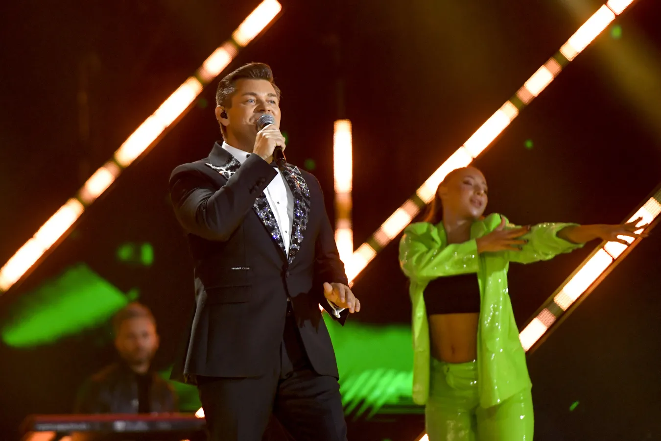 Zenek Martyniuk ma dostać 100 tys. zł. Ile za sylwestrową noc zgarnie Skolim i Kayah?