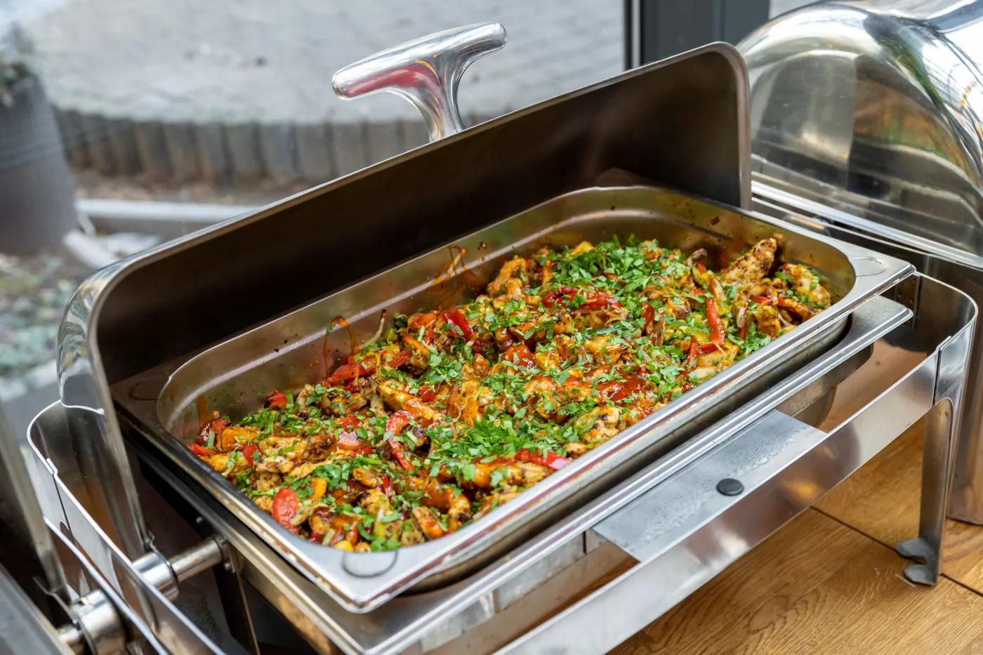 Przebojowa sałatka na bożonarodzeniowy stół od wybitnego szefa kuchni. Mamy przepis!