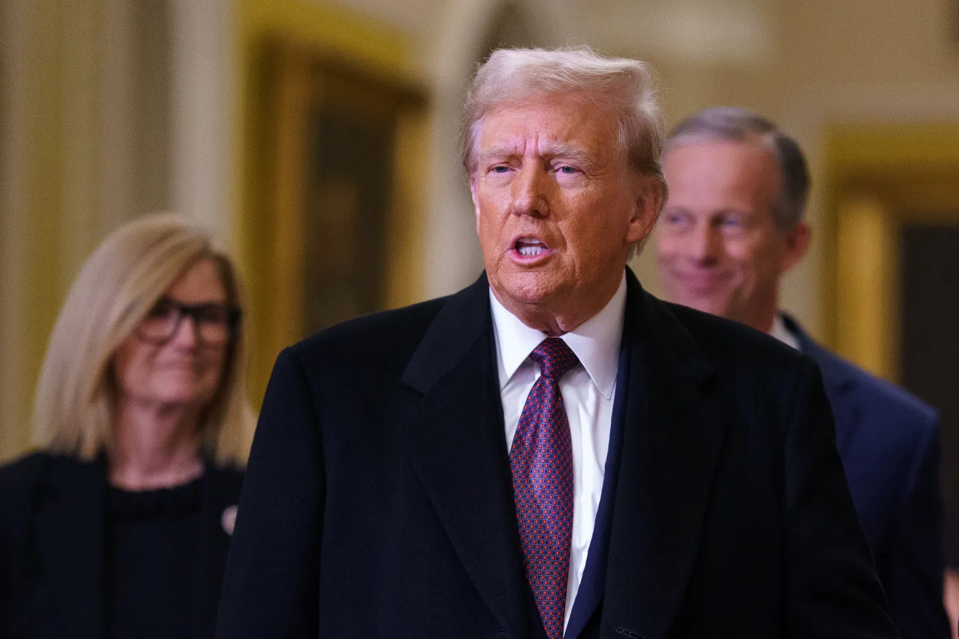  Trump grozi cłami. Czy USA i Kanada są na krawędzi wojny handlowej?