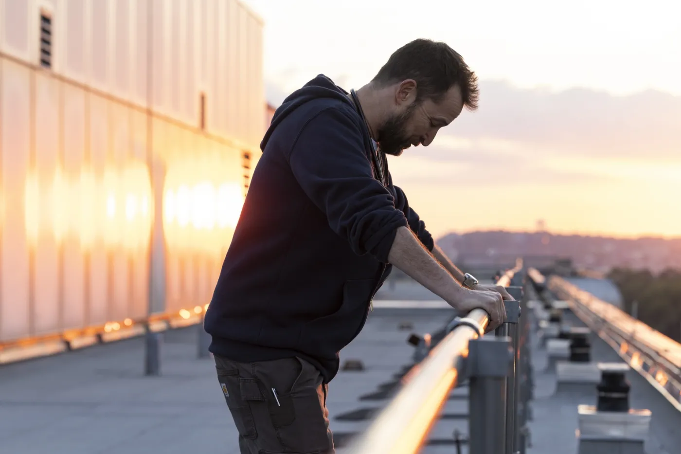 Noah Wyle w serialu "The Pitt"