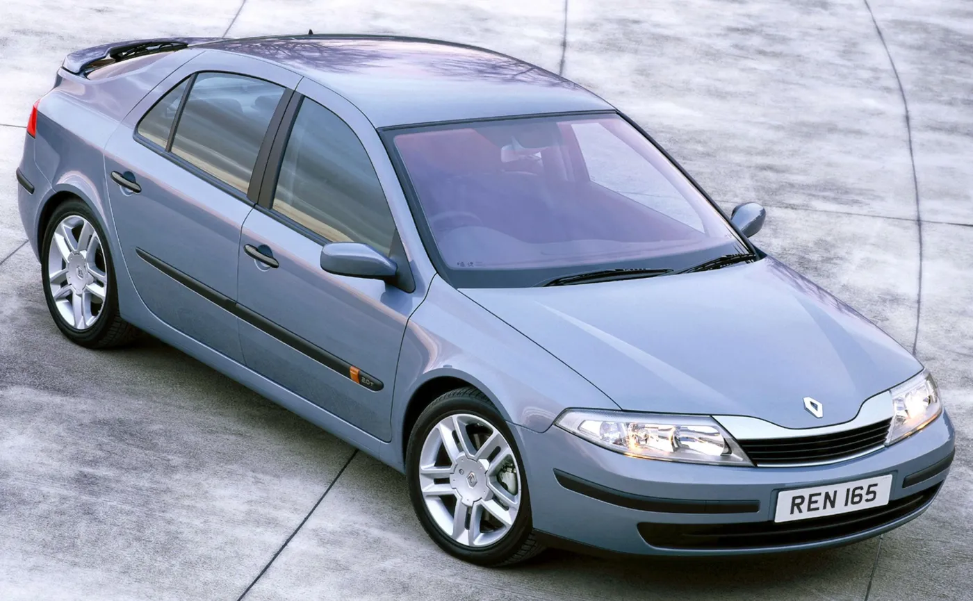 renault-laguna-2-generacji-38225253.jpg