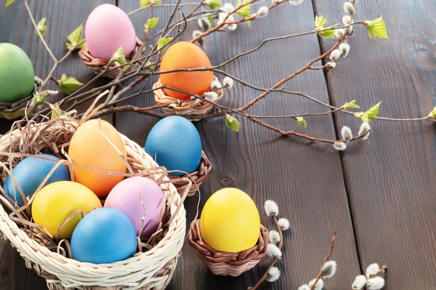 Życzenia świąteczne wielkanocne dla pracowników. Oryginalne i eleganckie życzenia wielkanocne