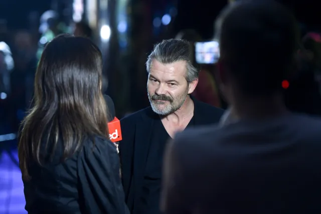 Jacek Braciak nie przyjaźni się z ekipą "Rodzinki.pl". "Nie zadaję się z tym środowiskiem"