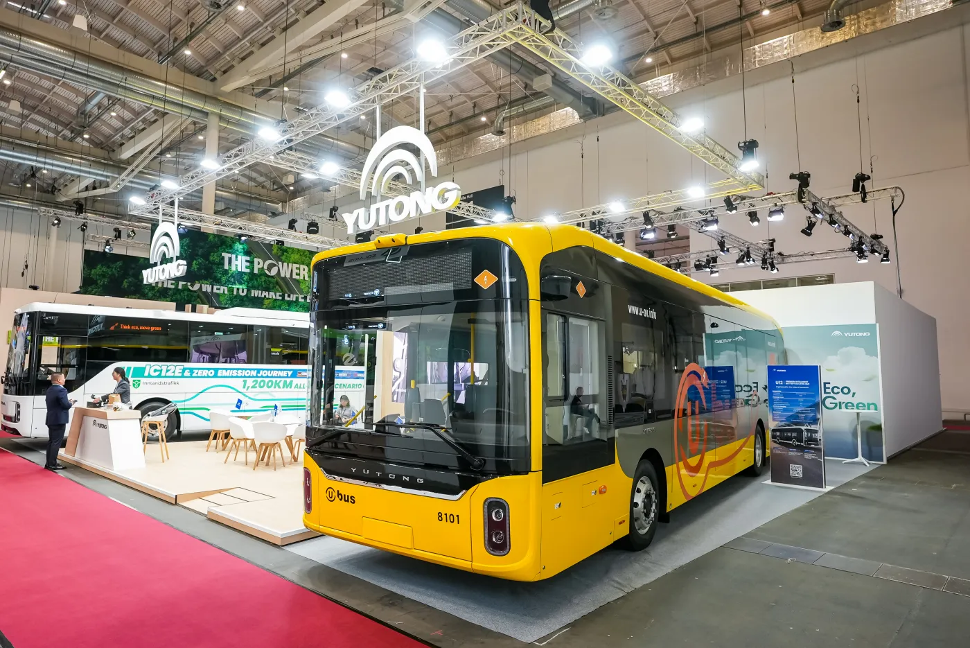 autobusy-yutong-na-uitp-2025-38529202.jpg