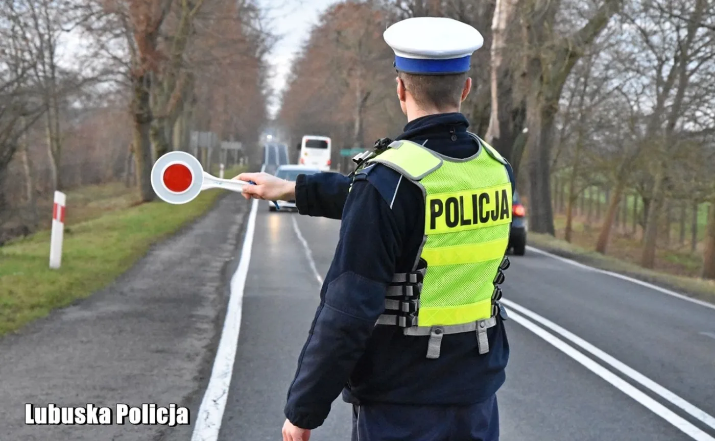 Zatankował na zapas i zapomniał o jednym. Dostał 3000 zł kary