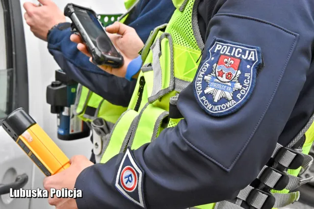 14-latek kierował autem. Policjanci odkryli szokującą prawdę