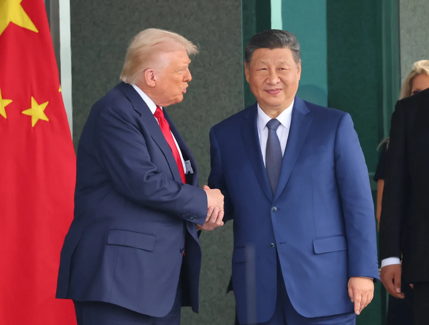 US President Trump hold talks with Chinese President Xi in Busan