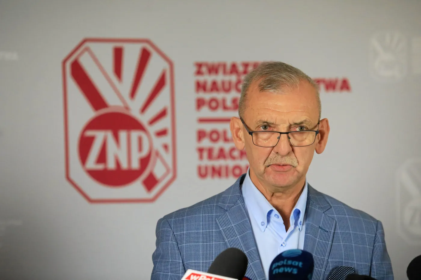 ZNP domaga się pilnego spotkania w MEN. Apeluje o "odrobinę zdrowego rozsądku"