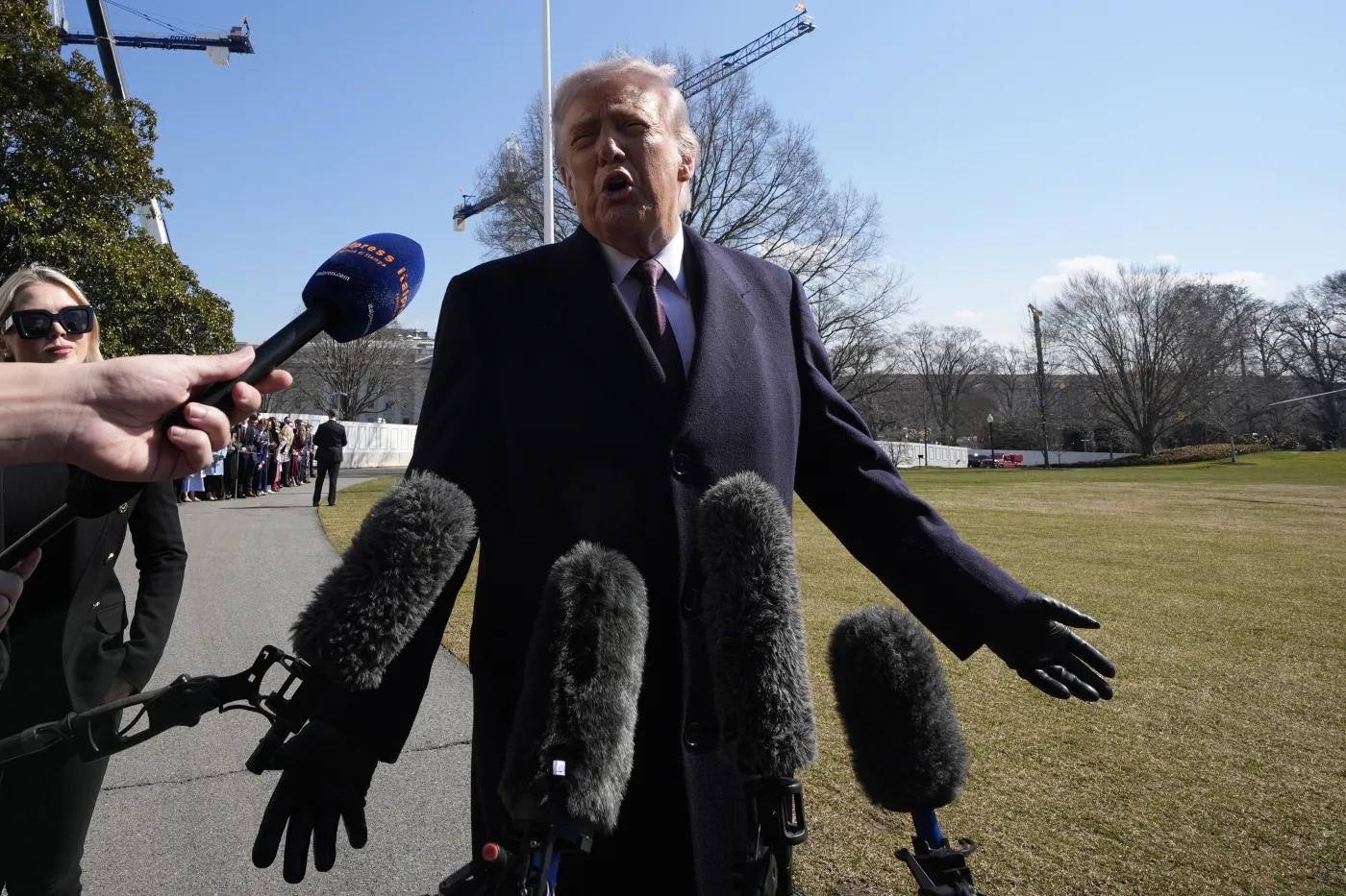Trump: Iran odpowiada słabiej, niż się spodziewaliśmy. "Dostają niezły łomot"