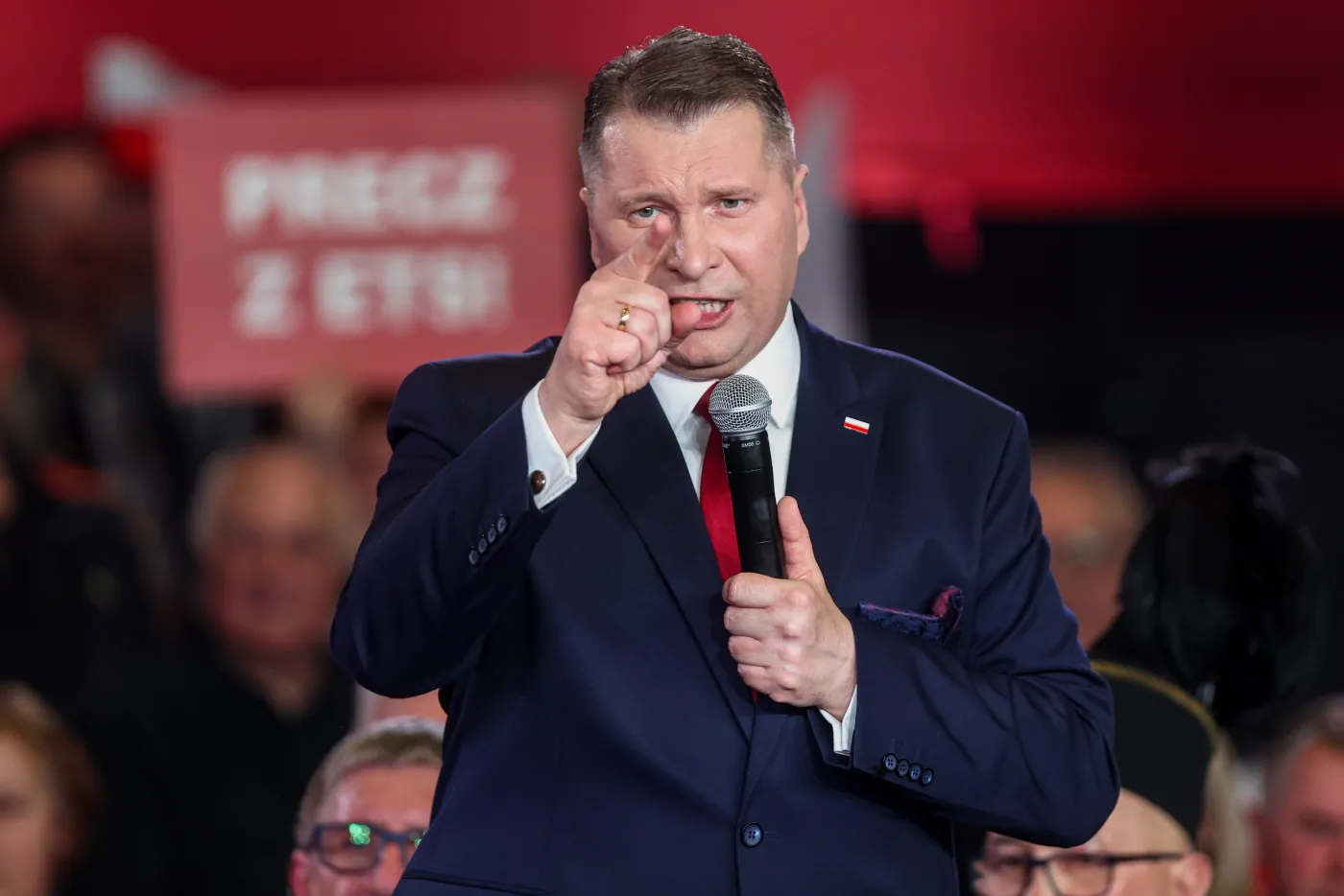 Jakim premierem byłby Przemysław Czarnek? Polacy nie mają złudzeń